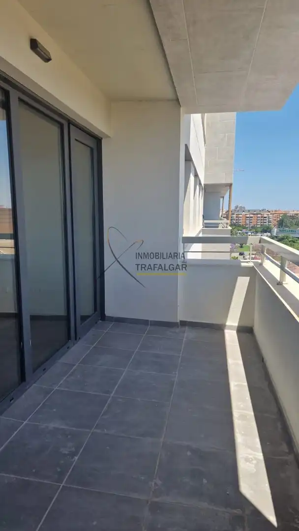 Terrassa de Pis de lloguer en Valencia amb Aire condicionat, Parquet i Balcó