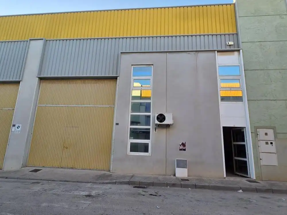 Nau industrial en venda a Casco Urbano, imagen 8