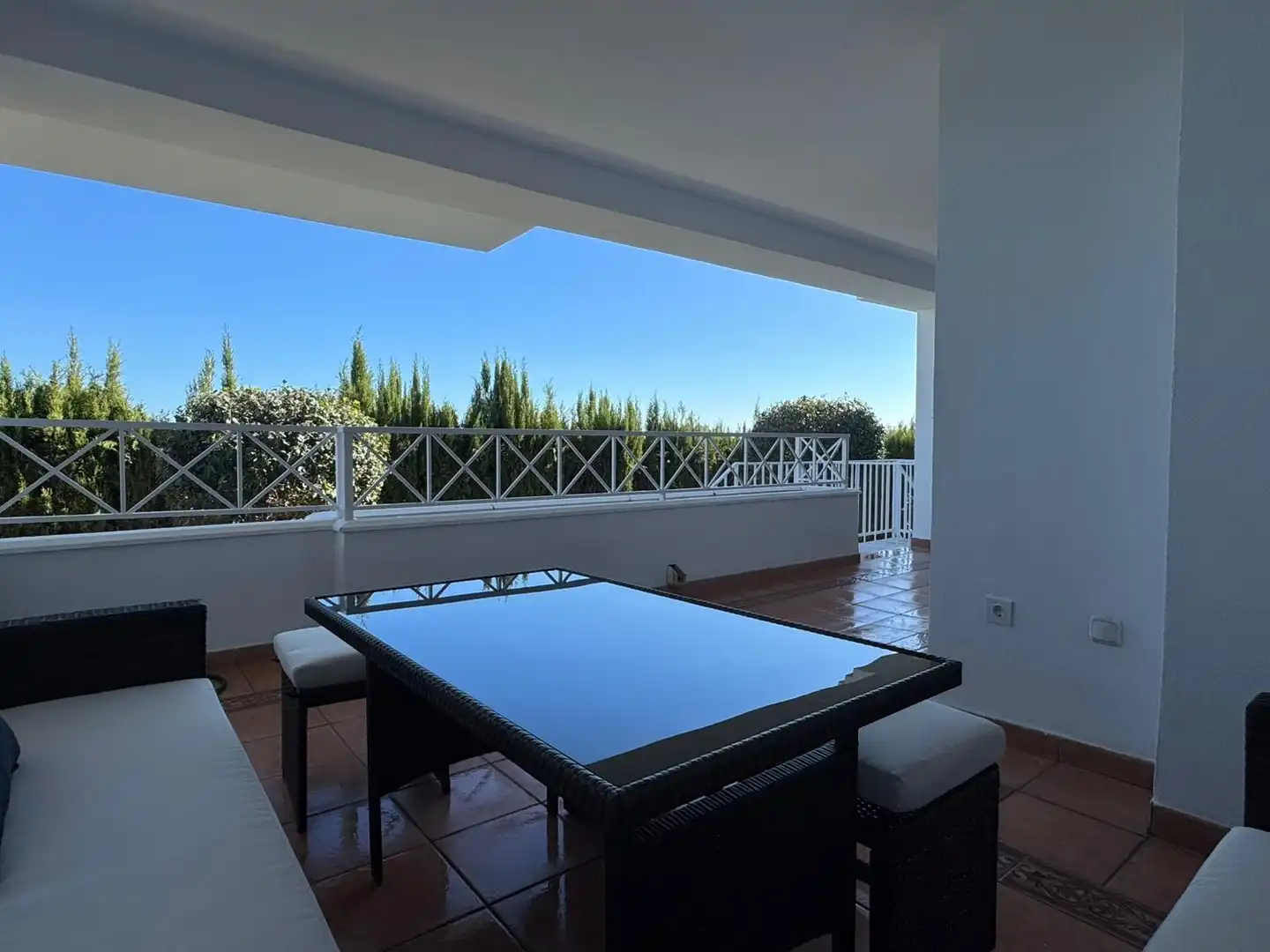 Terrasse von Wohnung zum Verkauf in Marbella mit Klimaanlage, Terrasse und Balkon
