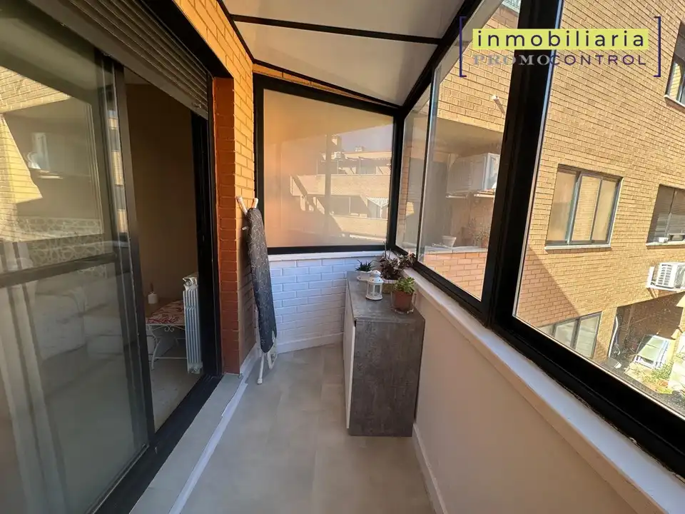 Terrassa de Casa adosada en venda en Zuera amb Calefacció, Jardí privat i Terrassa