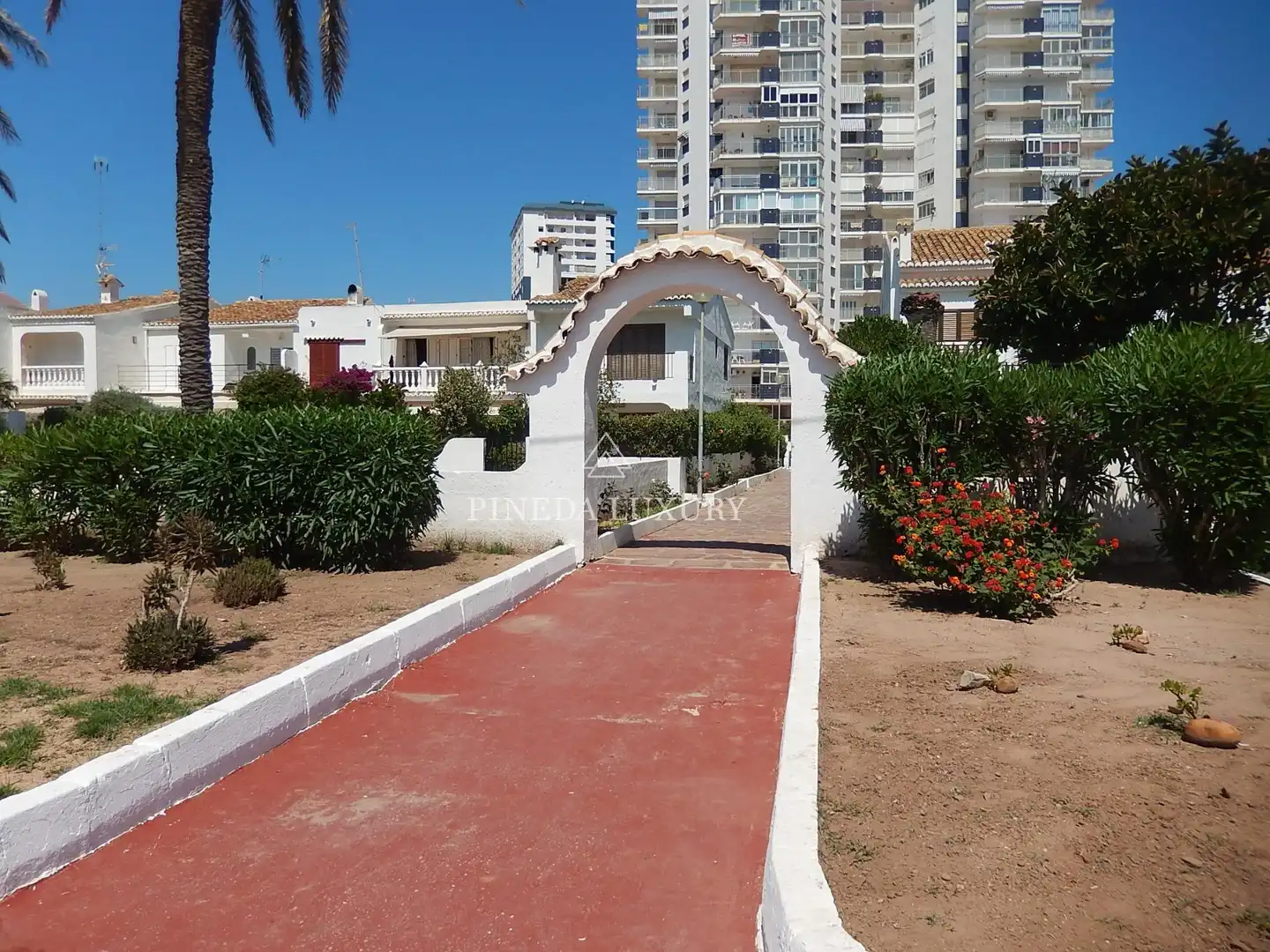 Casa adosada en venda a Paseo Marítimo, Playa del Puig