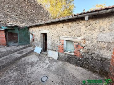 Casa aparellada en venda a Arenas de San Pedro