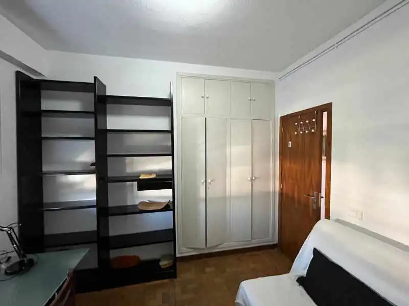 Habitación de Piso en venta en Lugo con Calefacción, Trastero y Amueblado