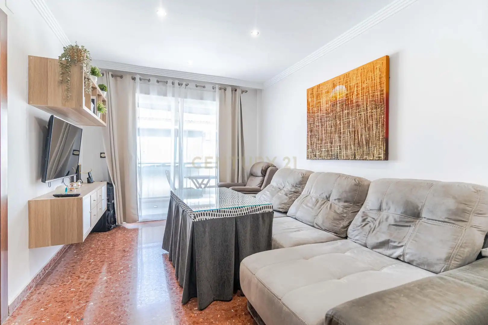 Sala d'estar de Apartament en venda en Salobreña amb Aire condicionat, Forn i Rentadora