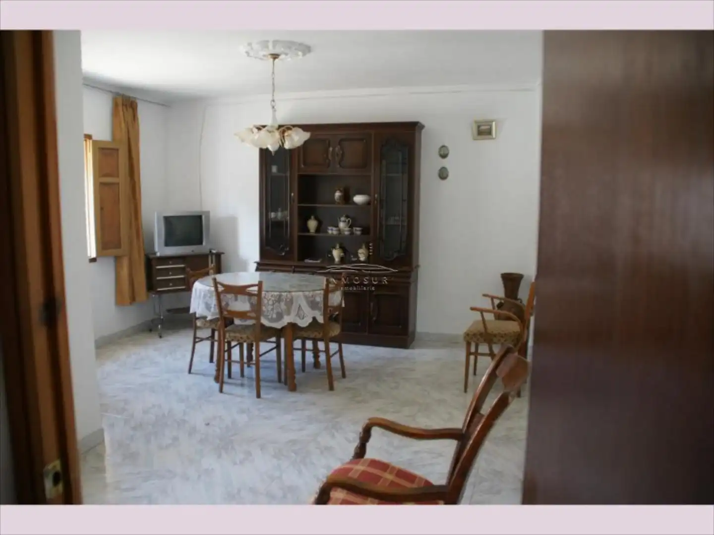 Maison mitoyenne à vendre à Rute