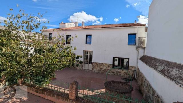 Casa-chalet en Venta en Plaza de Espana en Villanueva de los Castillejos