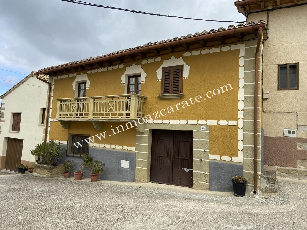 Vista exterior de Casa o xalet en venda en Valle de Yerri / Deierri amb Traster