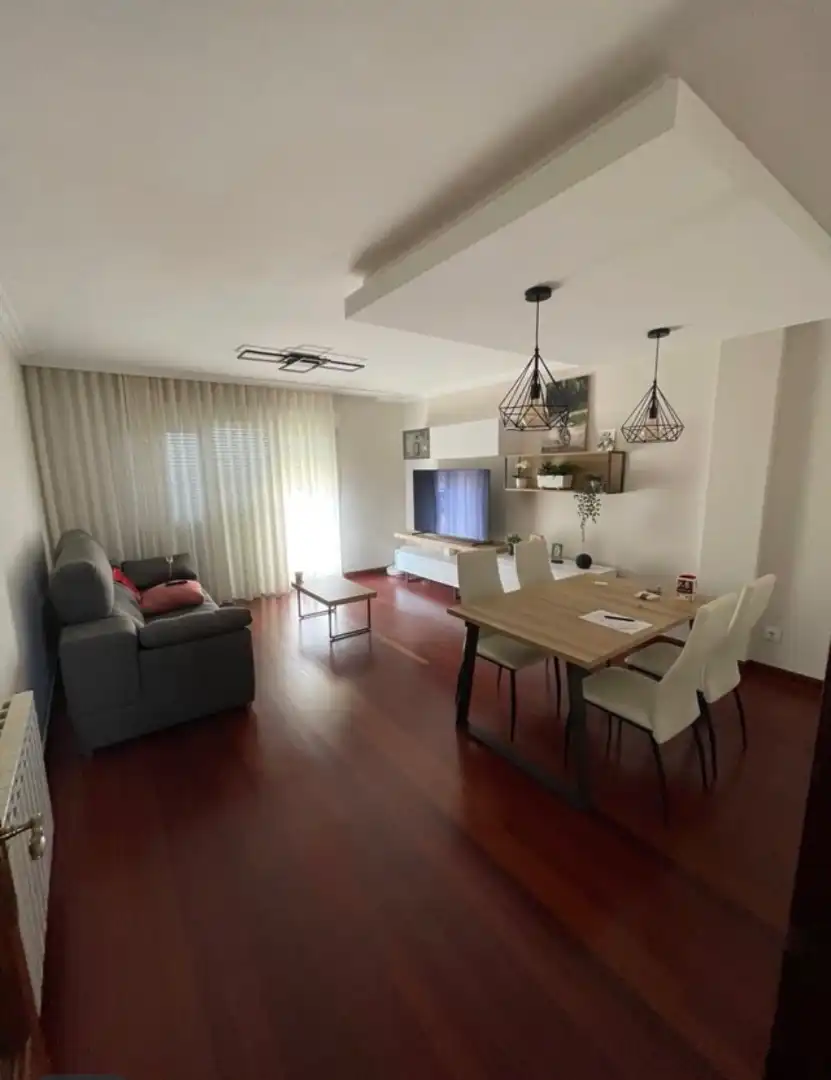 Sala de estar de Ático en venta en A Estrada  con Terraza, Trastero y Amueblado