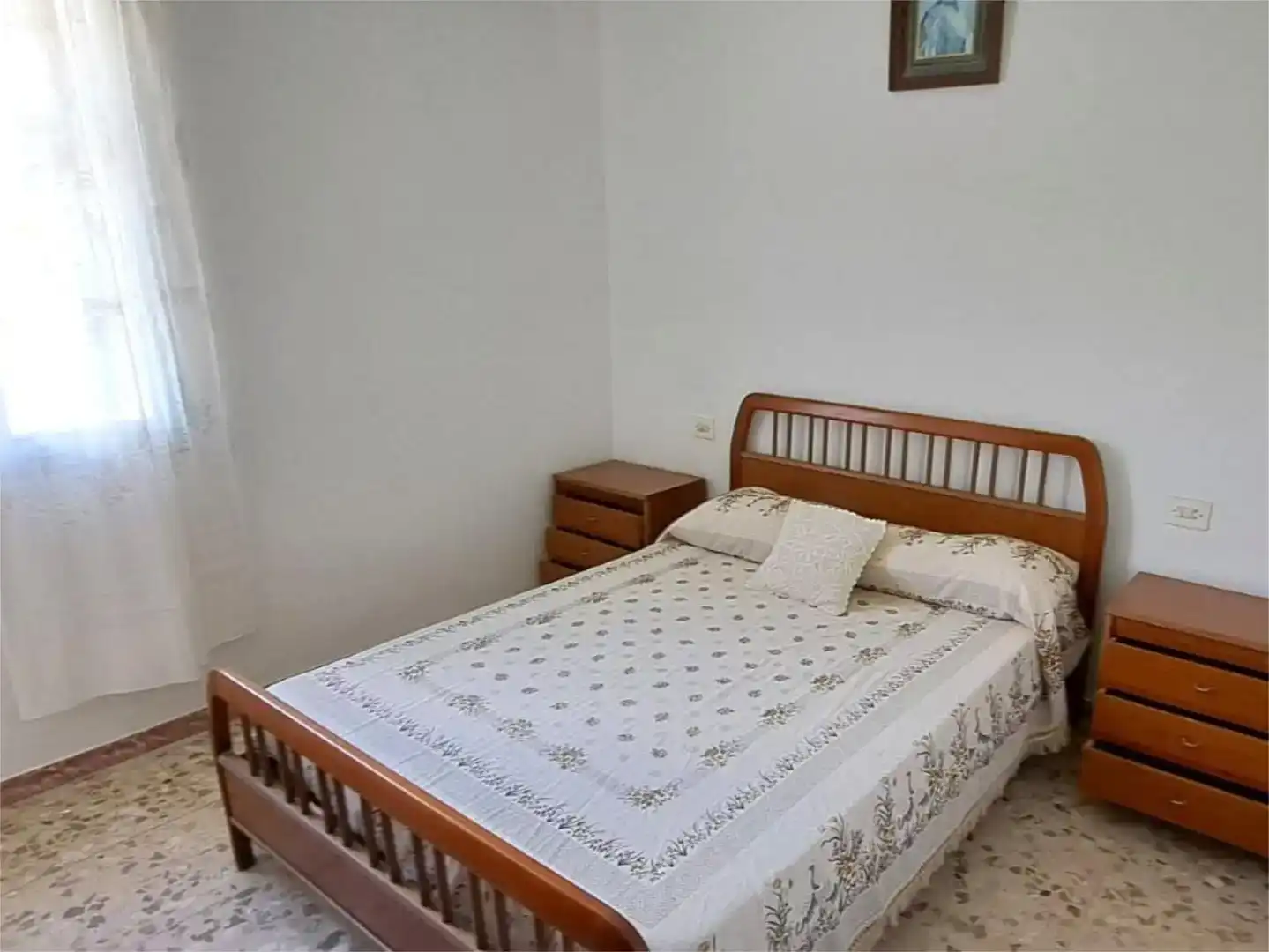 Dormitori de Casa o xalet en venda en Laxe amb Jardí privat, Traster i Moblat