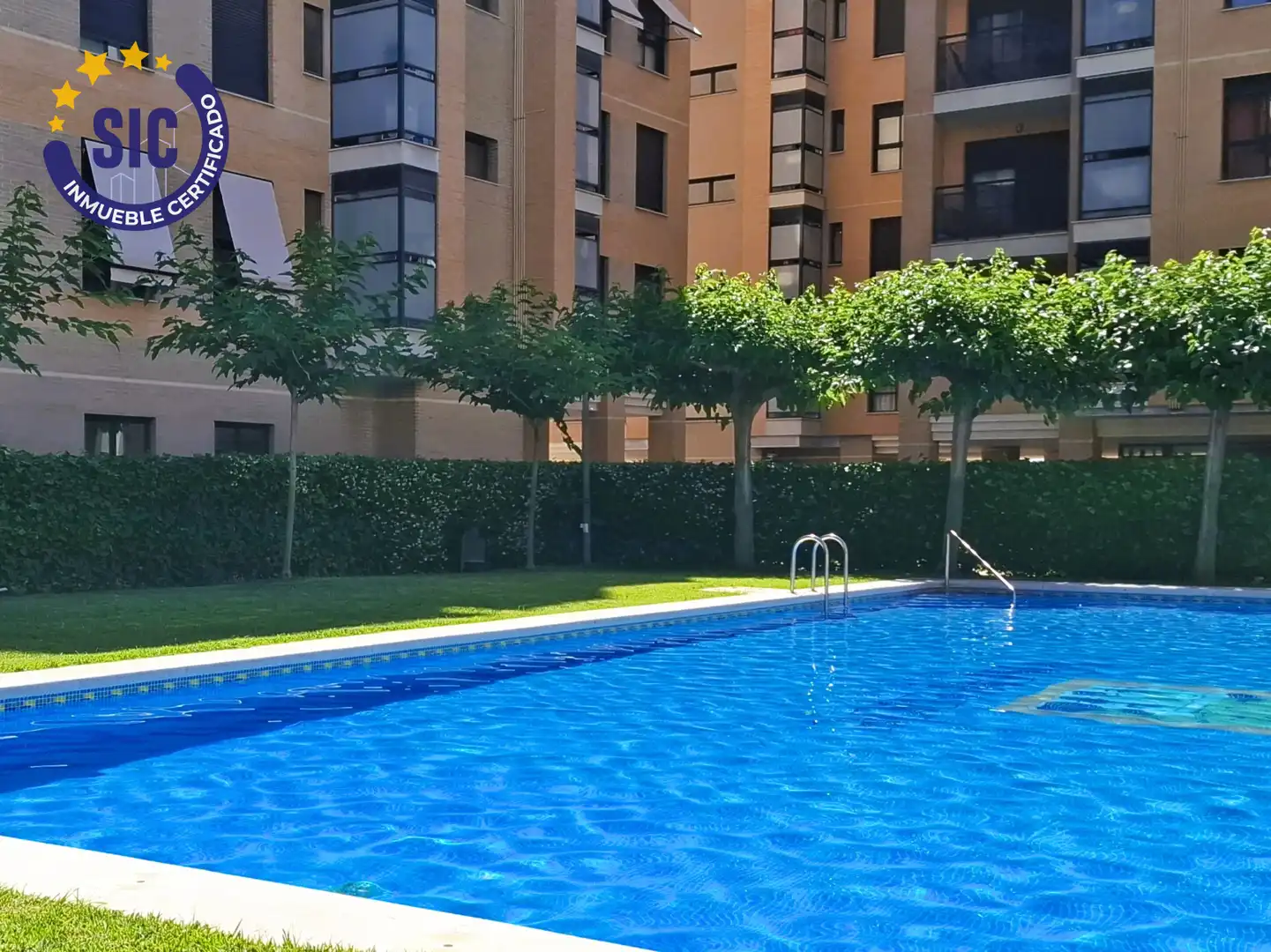 Swimming pool of Flat for sale in Castellón de la Plana / Castelló de la Plana  with Air Conditioner, Heating and Private garden