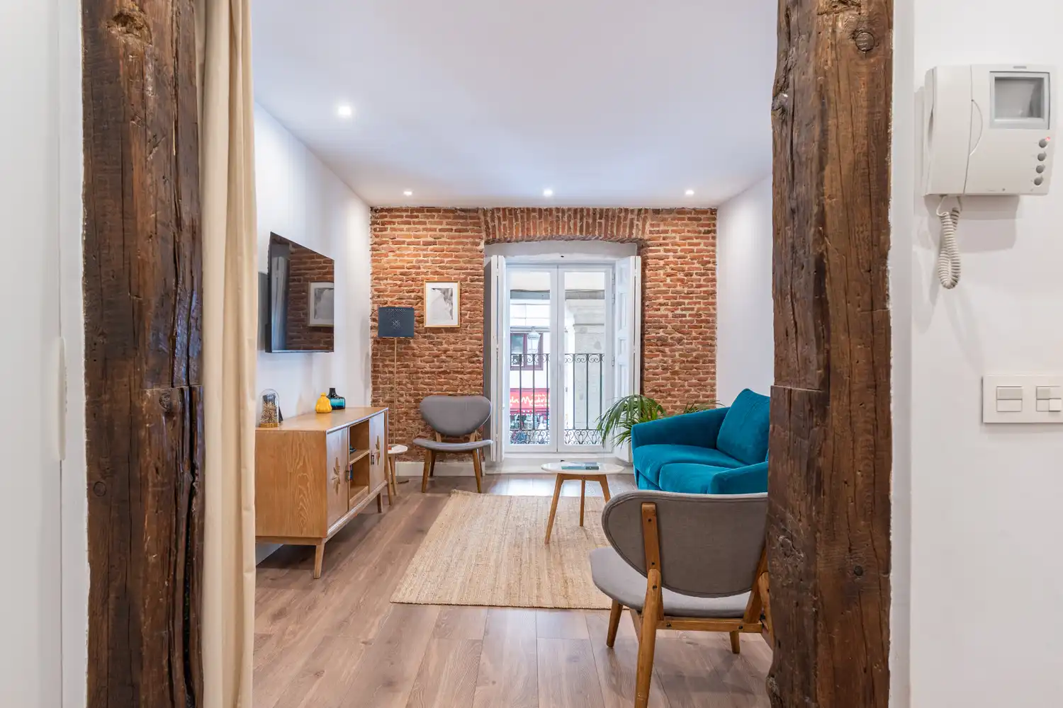 Flat with terrace for sale in Calle de Toledo 14
