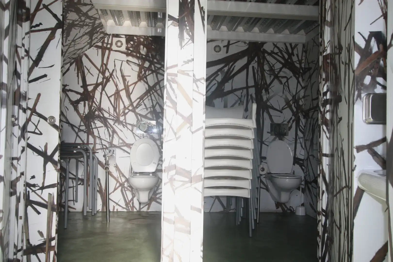 Badezimmer von Geschaftsraum zur Miete in Ugao- Miraballes mit Klimaanlage und Heizung