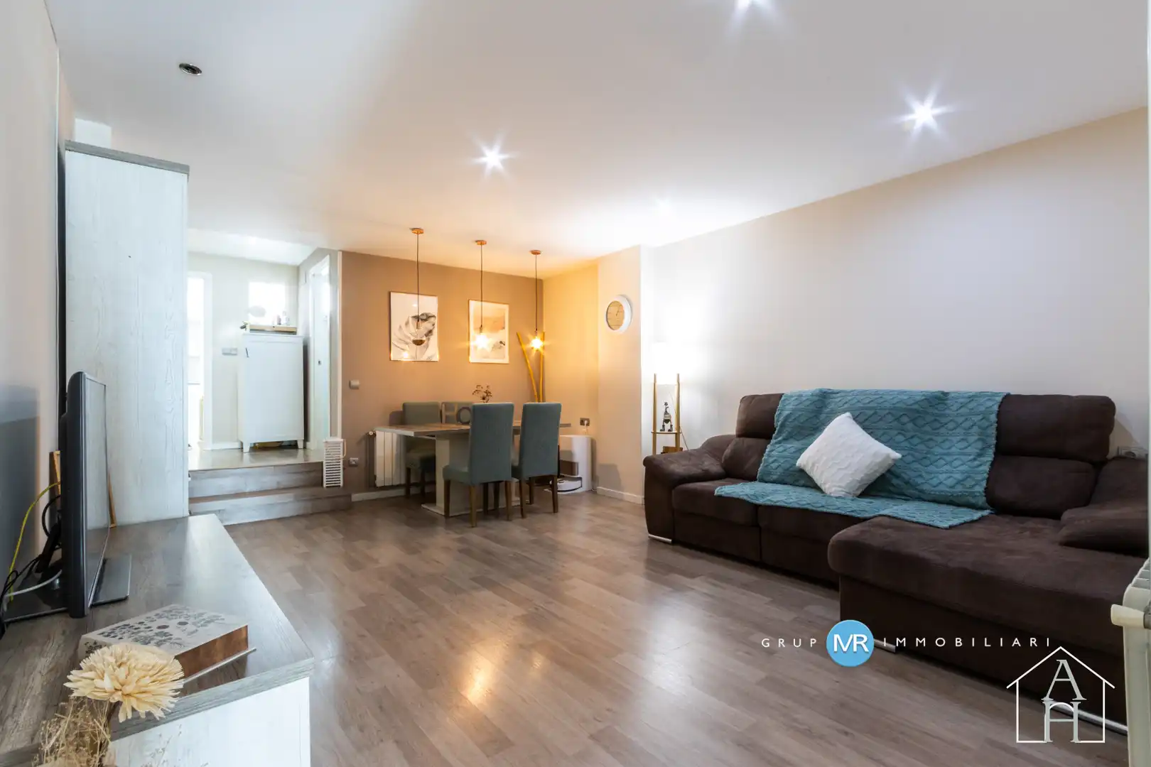Sala de estar de Piso en venta en Terrassa con Calefacción, Parquet y Terraza