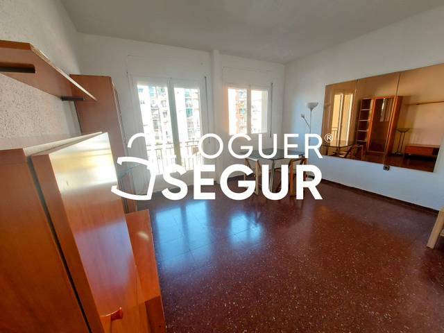 Piso en Alquiler en Valencia en El Camp de l'Arpa del Clot