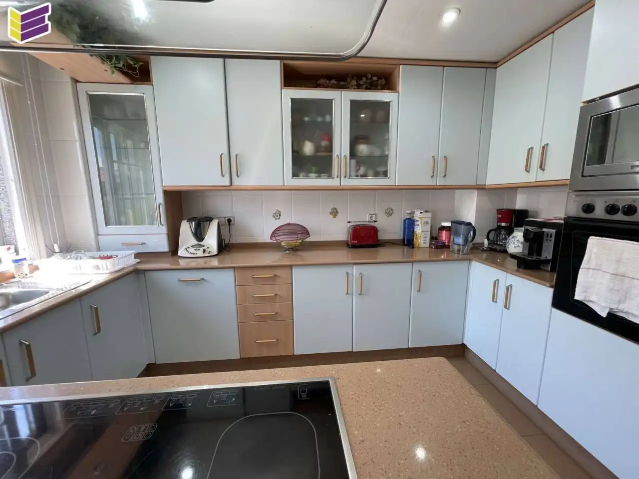 Cuina de Pis en venda en Vigo  amb Calefacció, Parquet i Terrassa