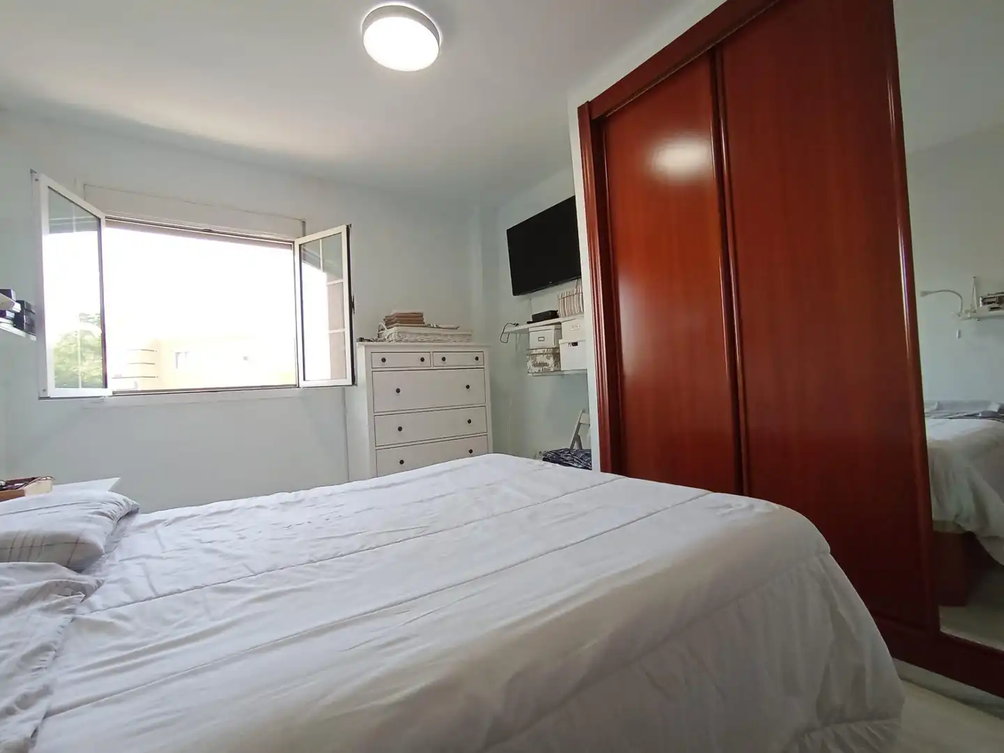 Habitación de Dúplex en venta en Dos Hermanas con Aire acondicionado, Terraza y Balcón