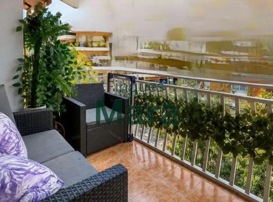 Flat for sale in Centre