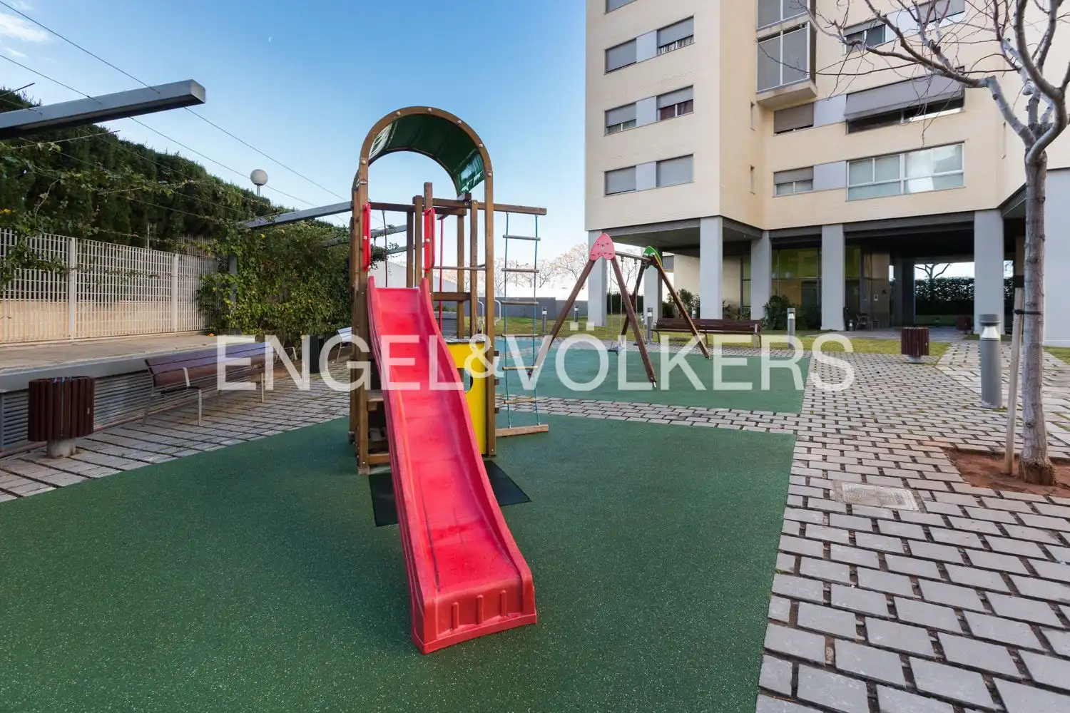 Terrace of Duplexes for sale in Valencia  with Air Conditioner, Heating and Private garden