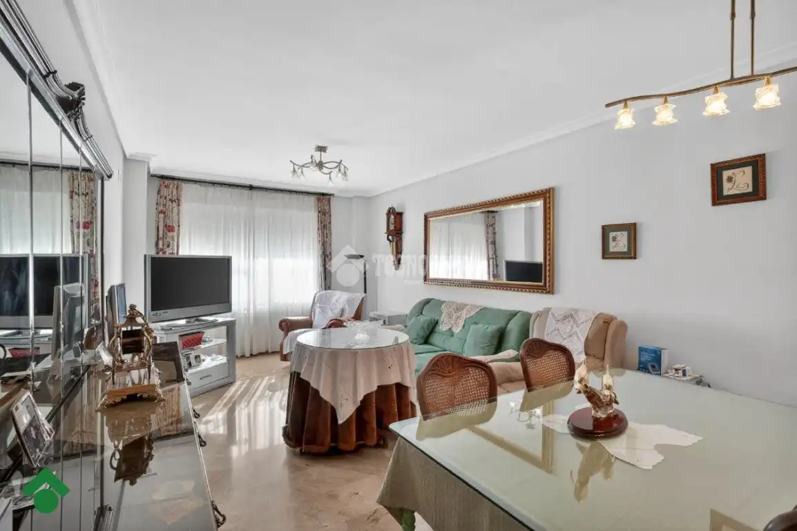 Sala de estar de Piso en venta en Córdoba con Aire acondicionado, Calefacción y Jardín privado
