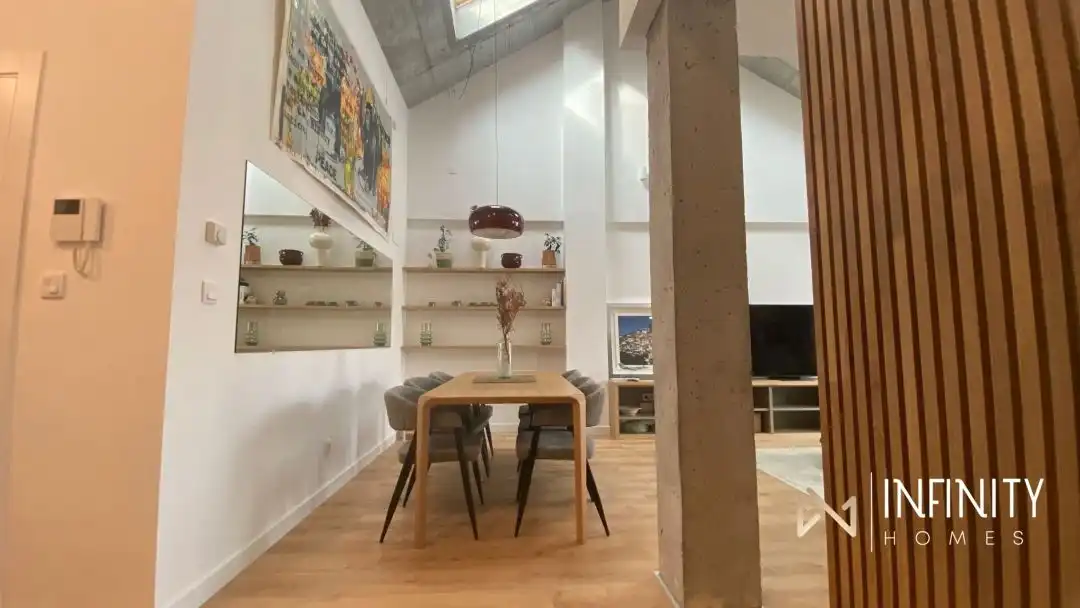 Comedor de Dúplex de alquiler en Bilbao  con Calefacción y Jardín privado