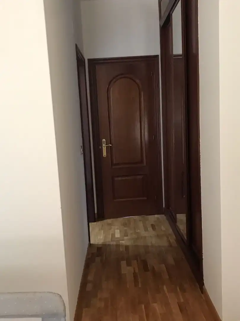 Piso de alquiler en Gijón  con Calefacción, Parquet y Terraza