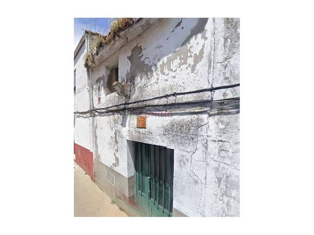 Casa-chalet en Venta en N/A en San Vicente de Alcántara