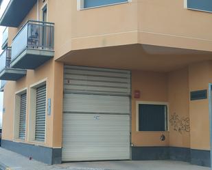 Exterior view of Garage to rent in Camarles