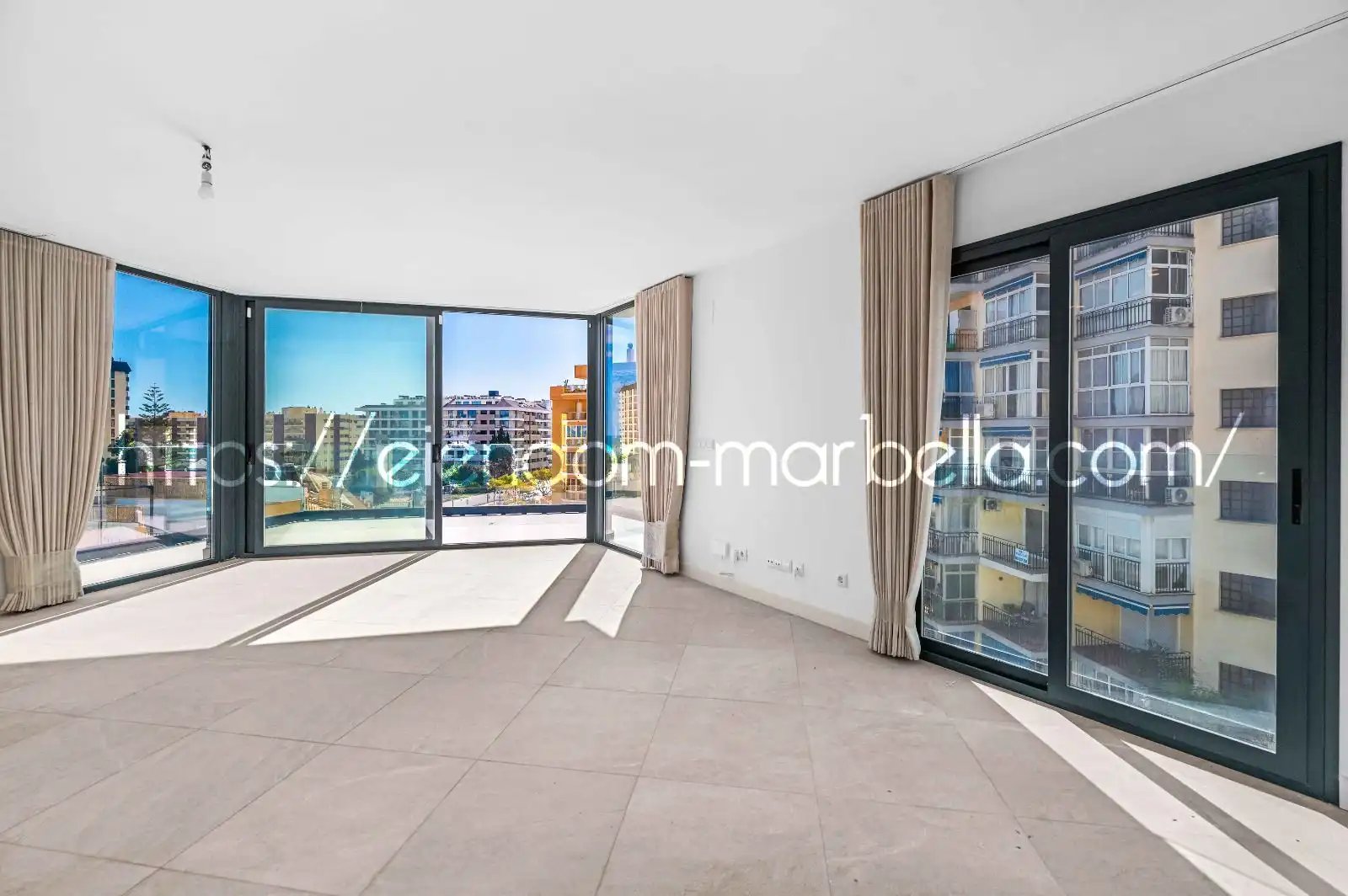Apartament en venda a Puerto Deportivo