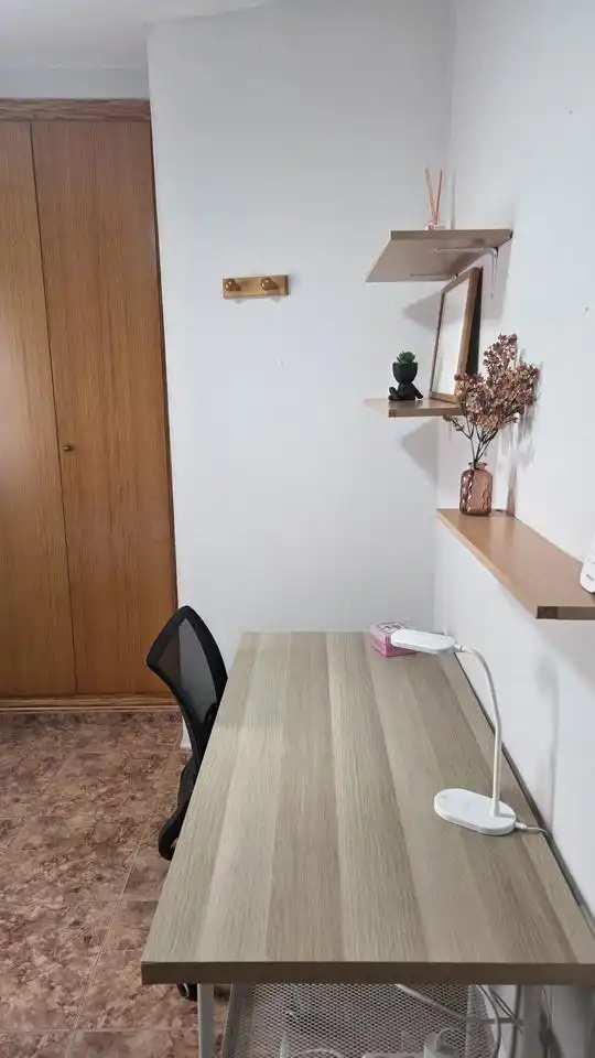 Habitación de Piso para compartir en Moncada con Aire acondicionado, Calefacción y Amueblado