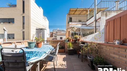 Foto 2 de Casa adosada en venda a La Romànica, Barcelona