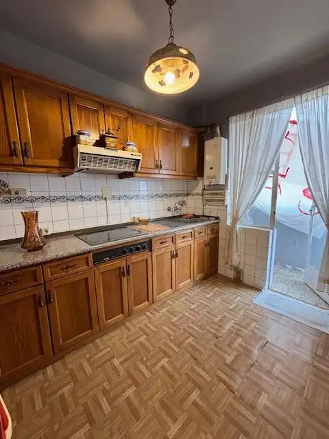 Cuina de Pis en venda en Ferrol amb Parquet, Forn i Balcó