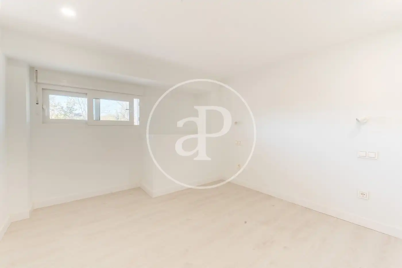 Piso en venta en Madrid con Aire acondicionado, Calefacción y Piscina comunitaria