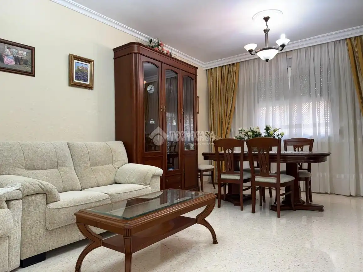 Wohnzimmer von Wohnung zum Verkauf in Sevilla