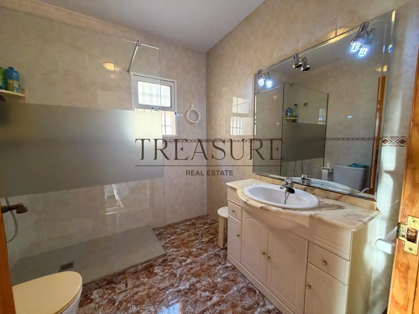 House for sale in PINTOR SEGRELLES, imagen 27