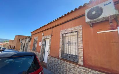 Vista exterior de Casa o xalet en venda en Puertollano