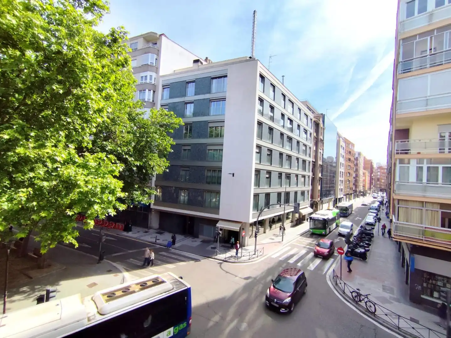Vista exterior de Pis en venda en Valladolid amb Calefacció i Terrassa