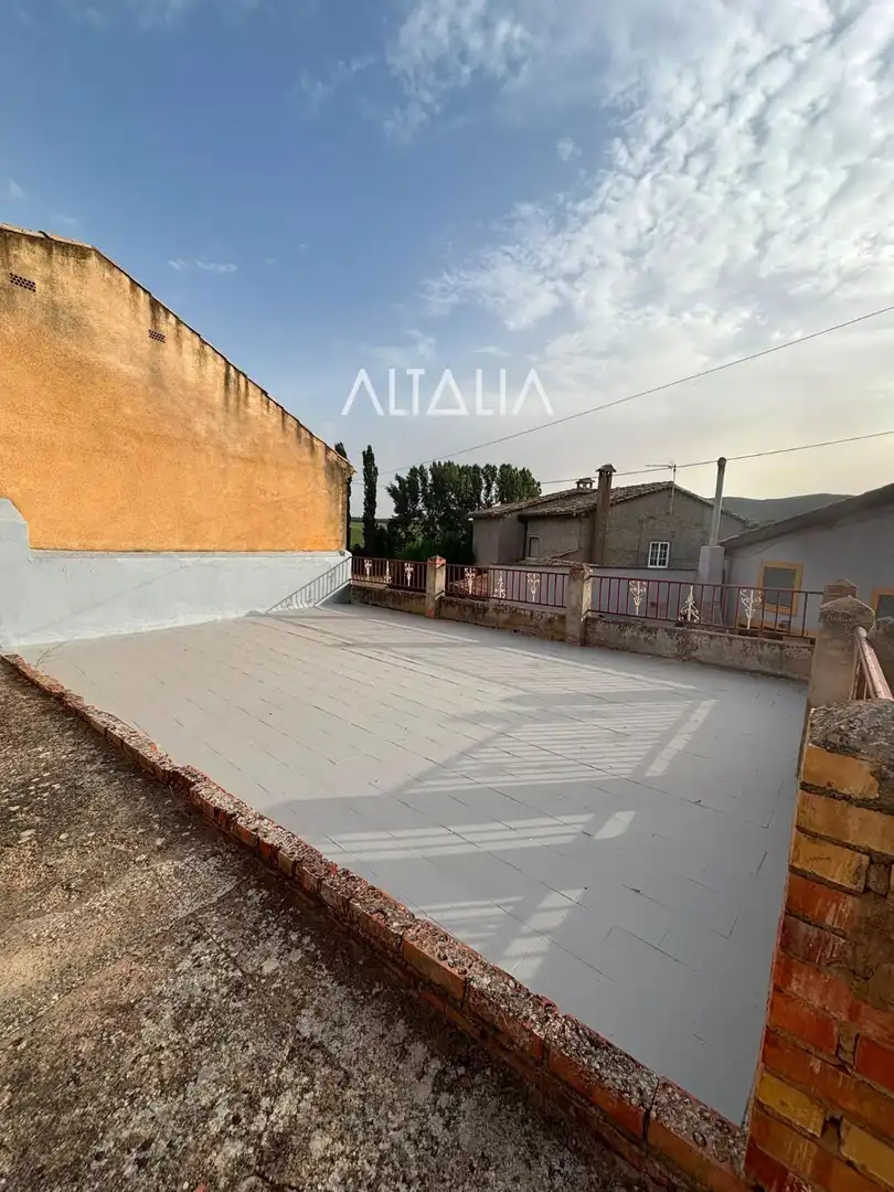 Terrassa de Casa o xalet en venda en Mariana amb Calefacció
