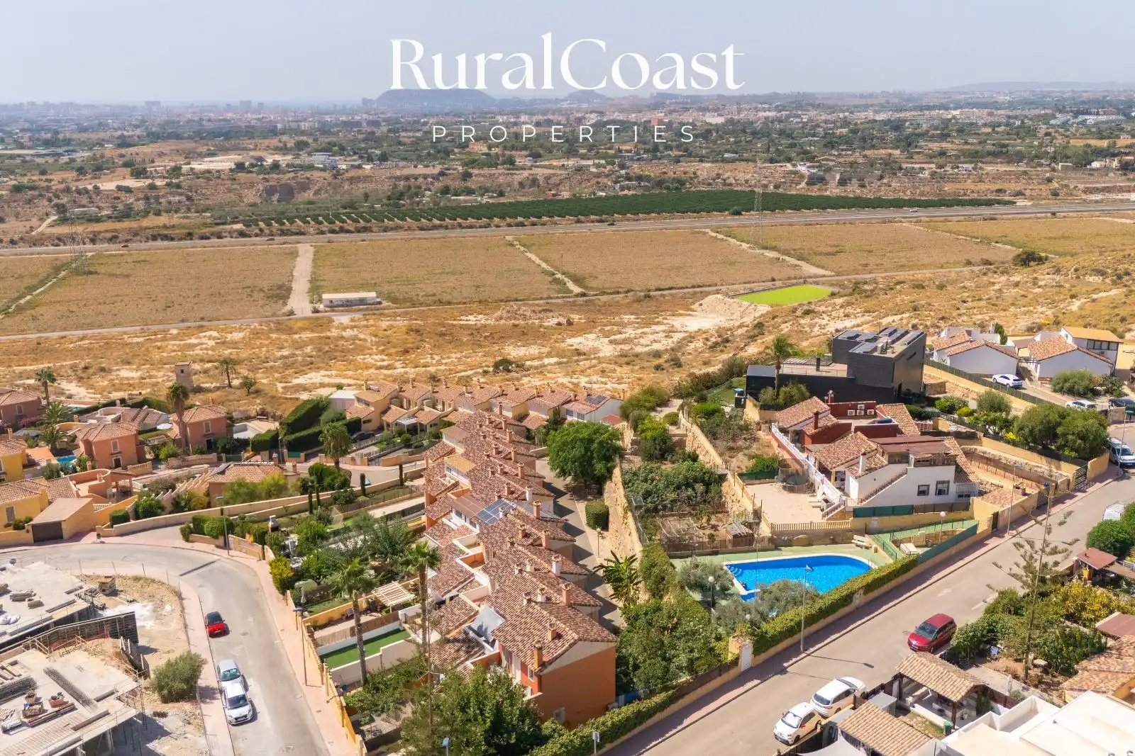 Casa adosada en venda en Mutxamel amb Aire condicionat, Calefacció i Jardí privat