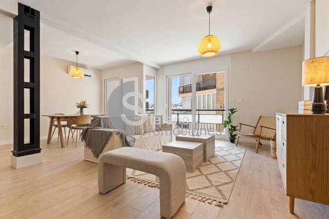 Piso en Venta en De Colón, 26 en Ensanche Centro - Puerto