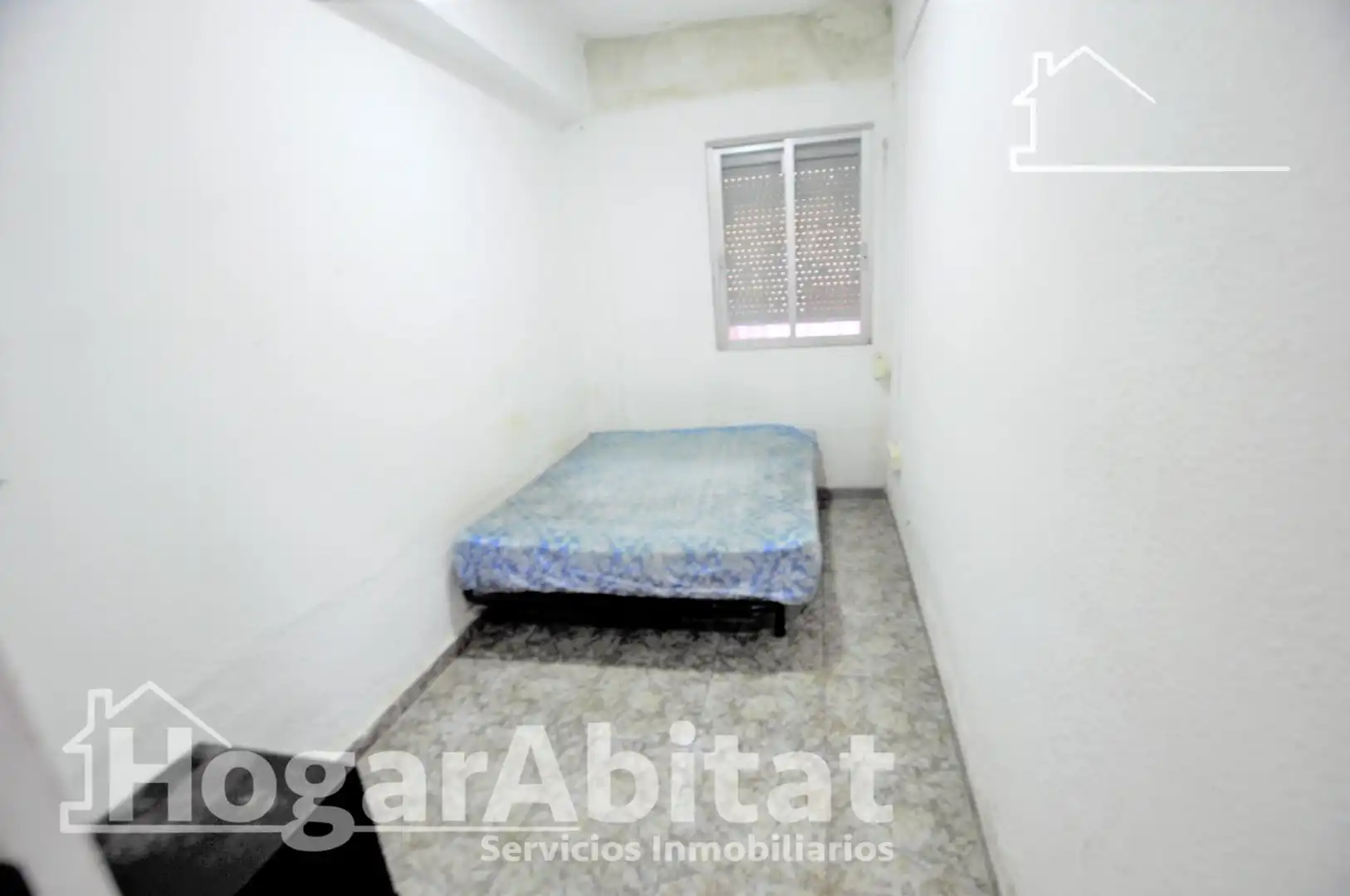 Schlafzimmer von Erdgeschoss zum Verkauf in Manises mit Klimaanlage und Heizung