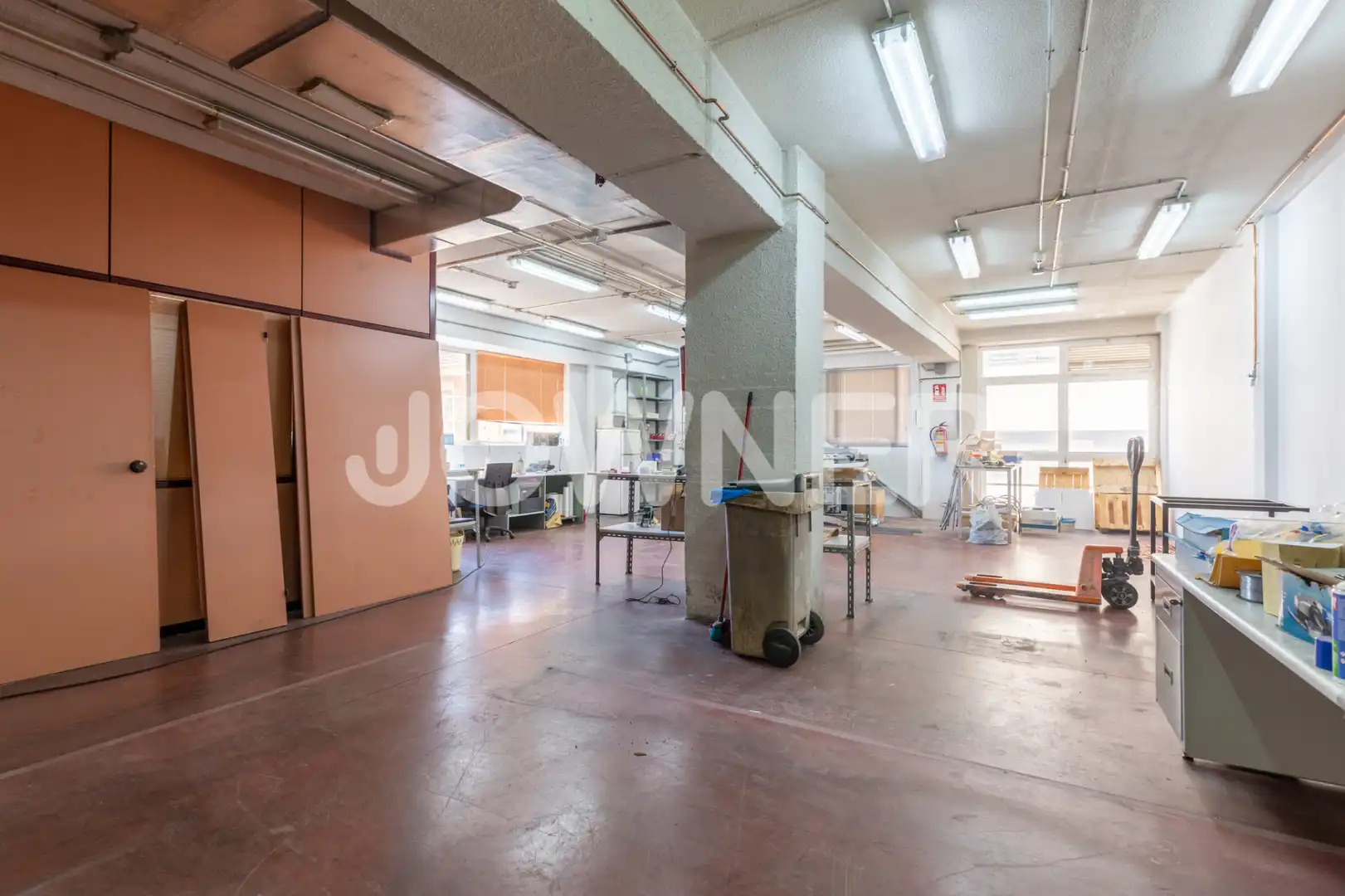 Büro zur Miete in Madrid mit Klimaanlage und Alarm