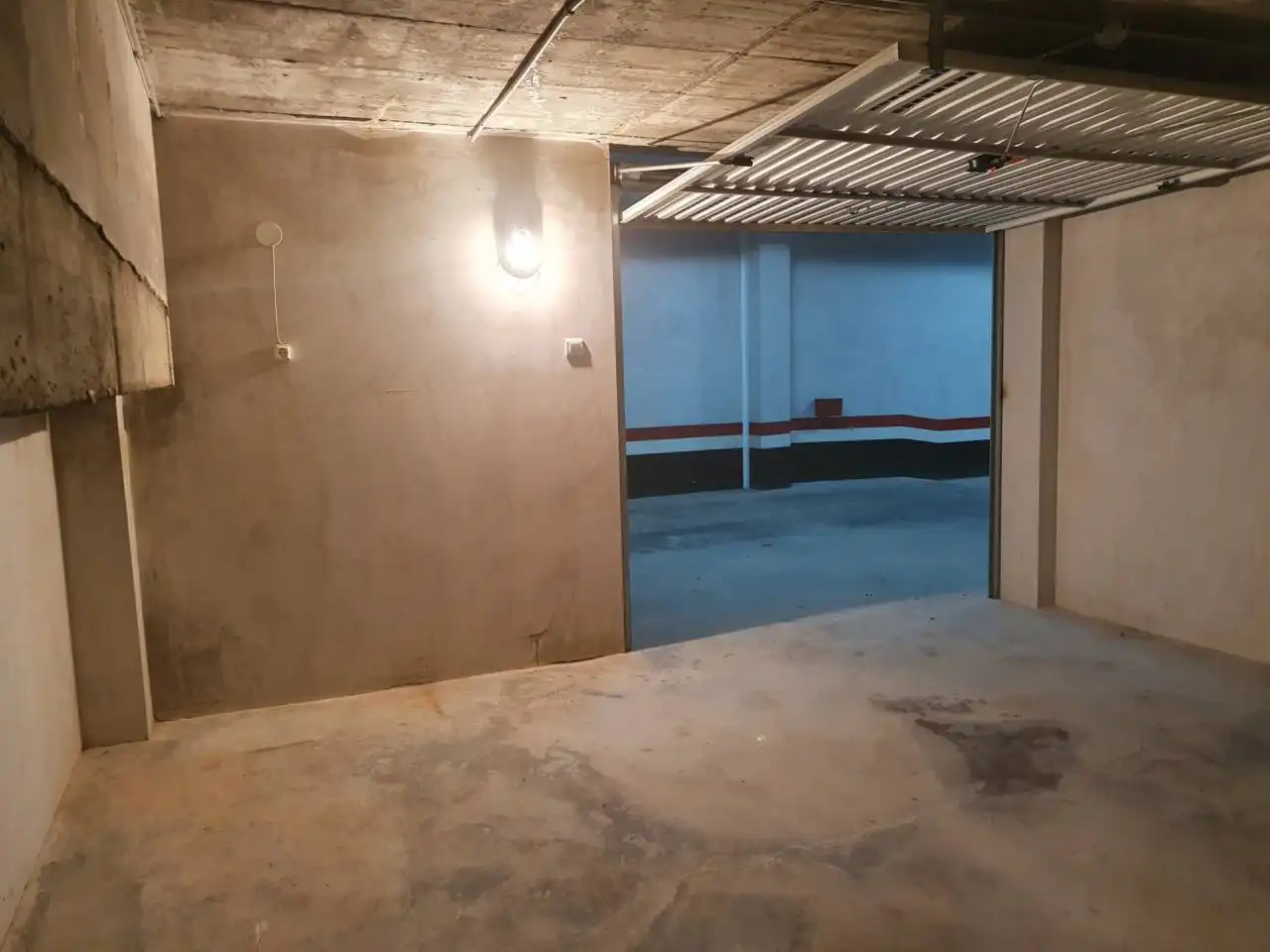 Garage for sale in Noja