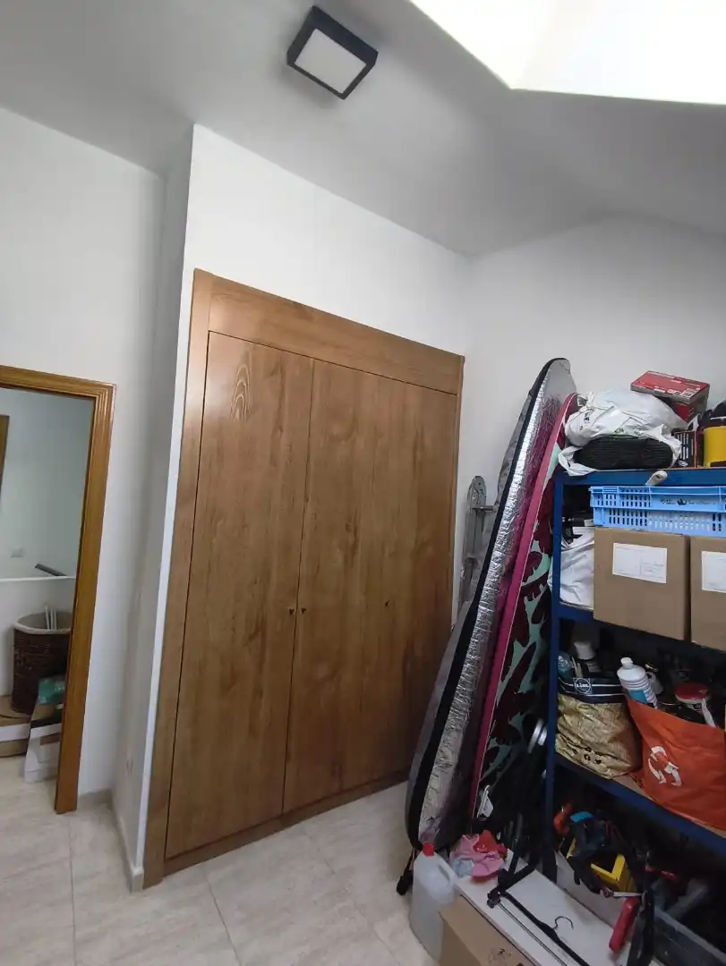 Schlafzimmer von Einfamilien-Reihenhaus zum Verkauf in Casarrubios del Monte mit Klimaanlage, Heizung und Privatgarten