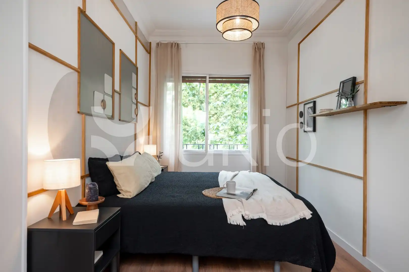 Habitación de Apartamento de alquiler en Madrid con Aire acondicionado, Calefacción y Amueblado