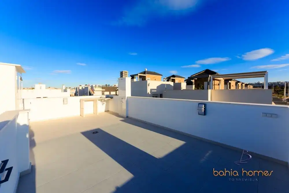 Reihenhaus mit Terrasse zum Verkauf in Pilar de la Horadada ciudad, imagen 21