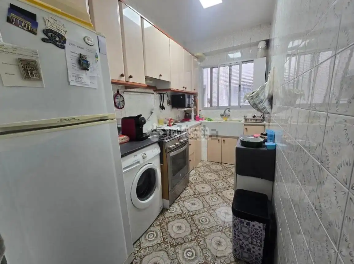 Kitchen of Flat for sale in Valencia  with Air Conditioner and Balcony