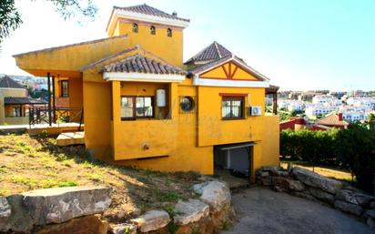 Exterior view of House or chalet for sale in La Alcaidesa  with Private garden, Terrace and Community pool