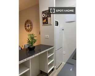 Exterior view of Flat to rent in  Madrid Capital  with Air Conditioner, Heating and Furnished