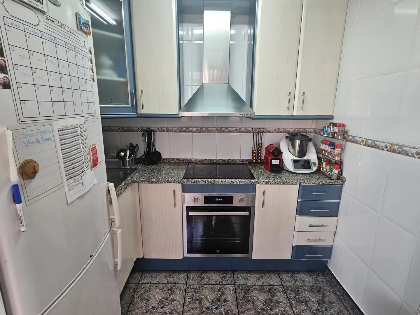 Kitchen of Flat for sale in Sabadell  with Heating and Oven