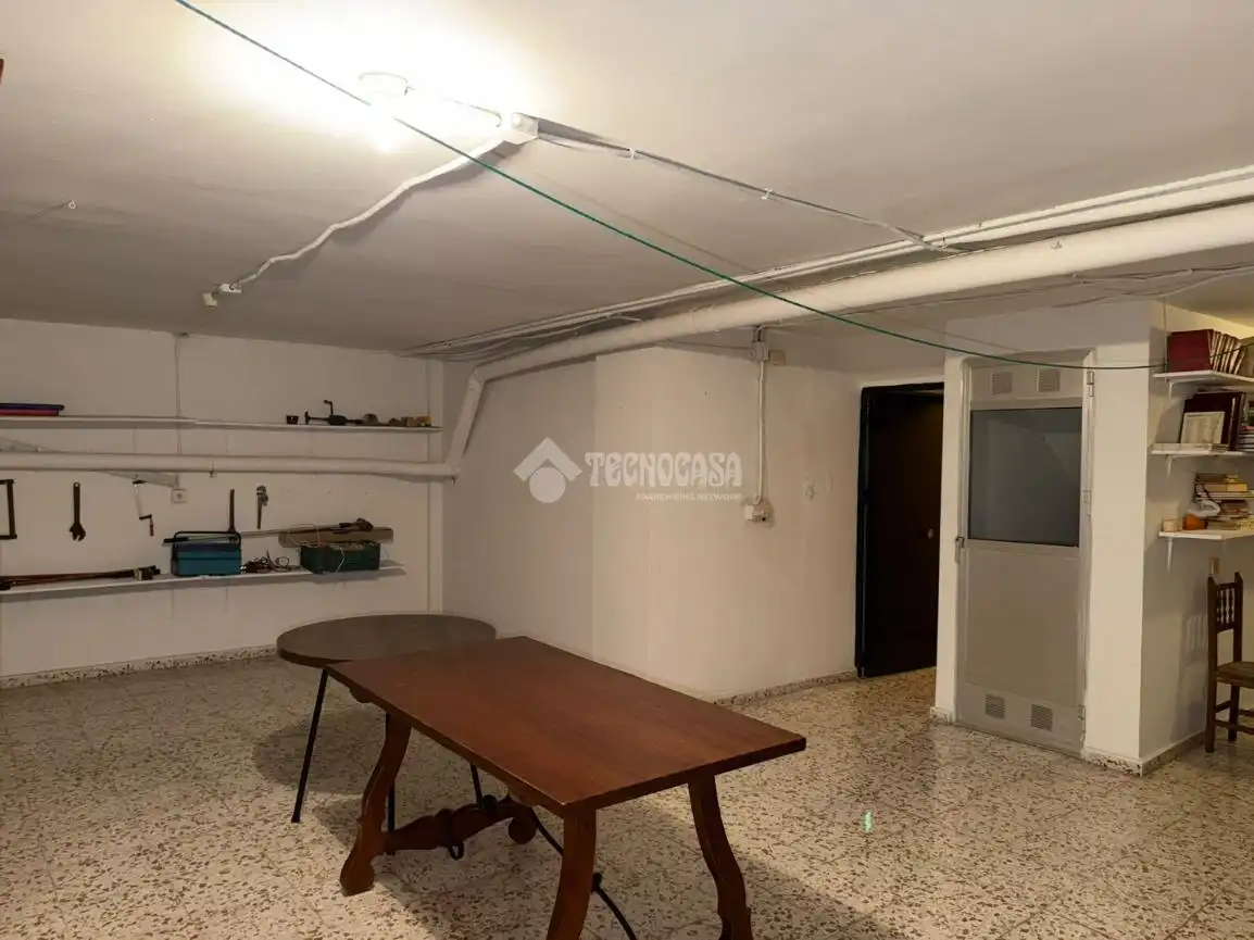 Casa adosada en venta en Sevilla con Aire acondicionado y Alarma